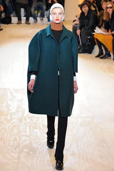 Look 39